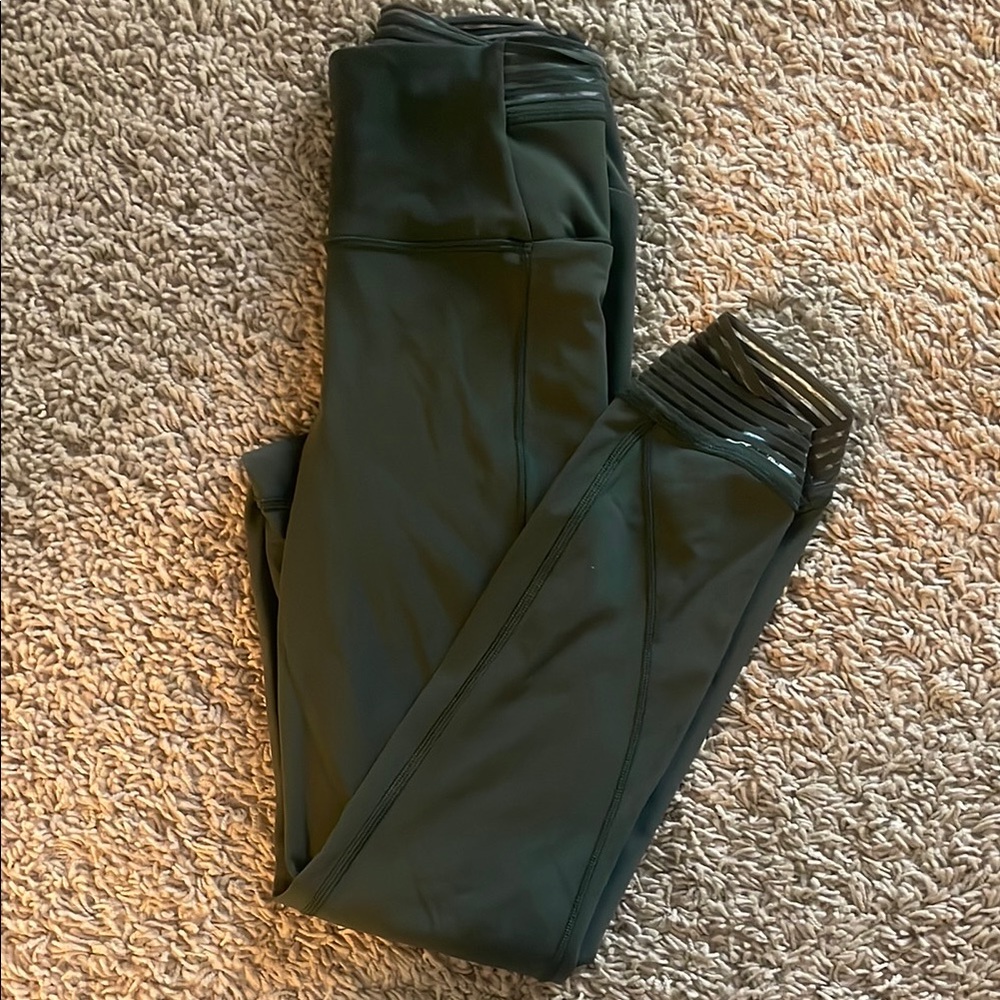 Lululemon Deep Green Leggings size 4 (short)